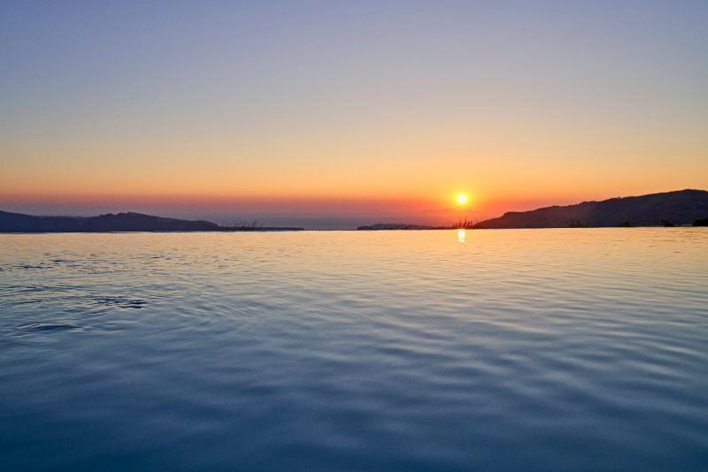 Nobu Hotel Santorini (Adults Only) Imerovigli  Exterior photo
